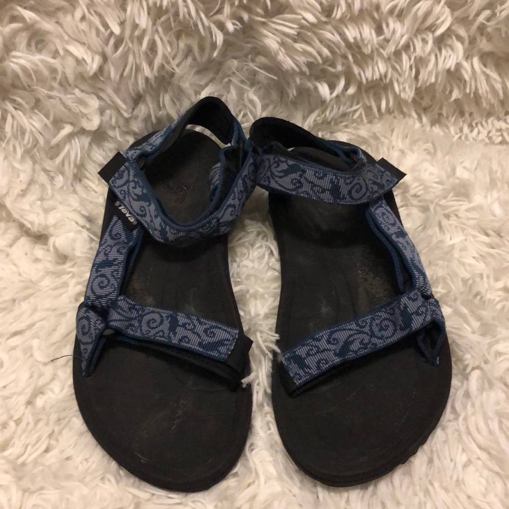 Women’s Teva sandals